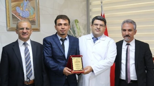 Sağlık Çalışanları 2 Yılda 6 Bin Ağaç Kurtardı