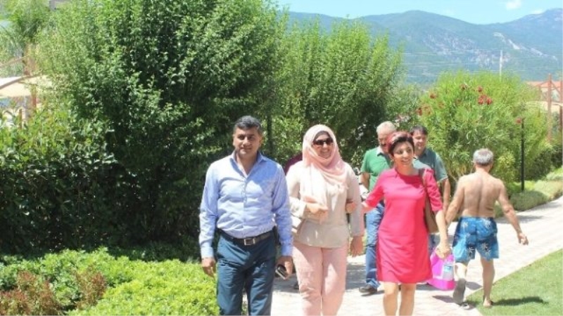 Sağlık Turizmi İçin Edremit`e Geldiler