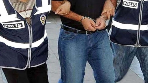 Sahil güvenlik bot komutanına FETÖ gözaltısı