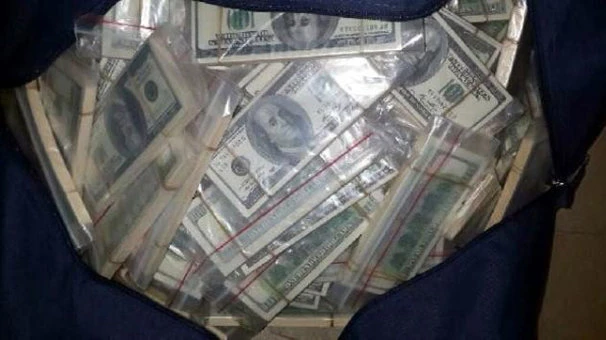 Sahte 1 milyon dolar ele geçirildi