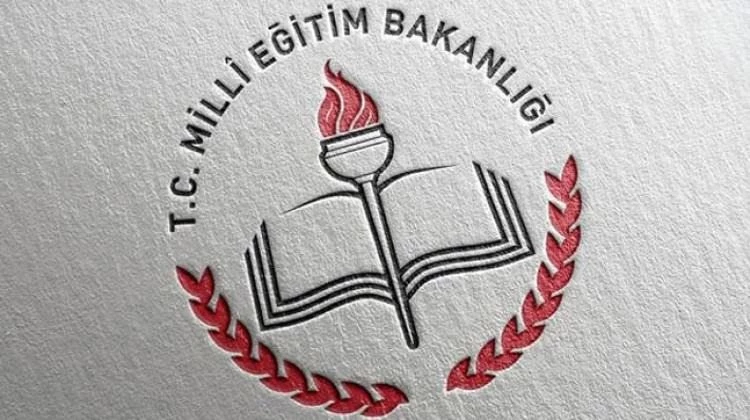 Sakarya'da 153 öğretmen görevine iade edildi