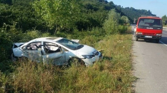 Sakarya`da feci kaza: Ölü ve yaralılar var!