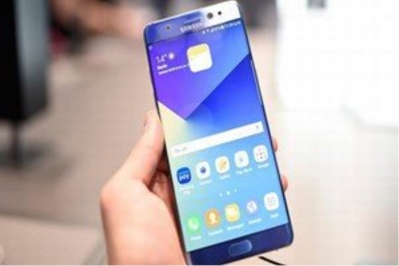 Samsung Note 7`leri geri çekiyor
