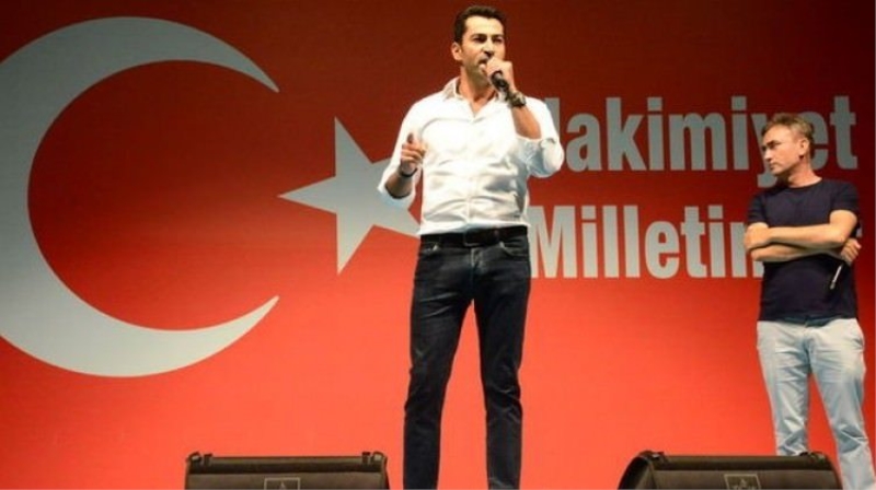 Sanat ve spor dünyası demokrasi nöbetinde