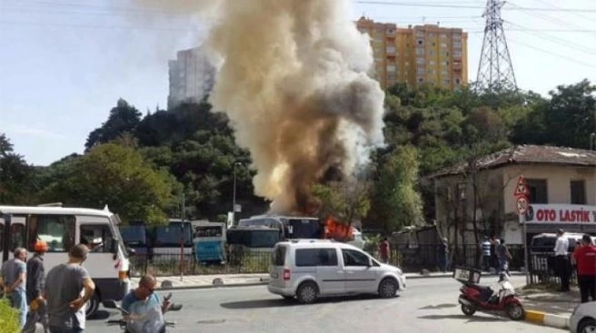 Sarıyer`de yangın! Alevler diğer araçlara sıçradı