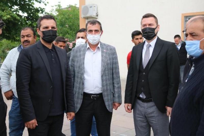 Şarkıcı Rafet El Roman`ın vefat eden babasının cenazesi toprağa verildi