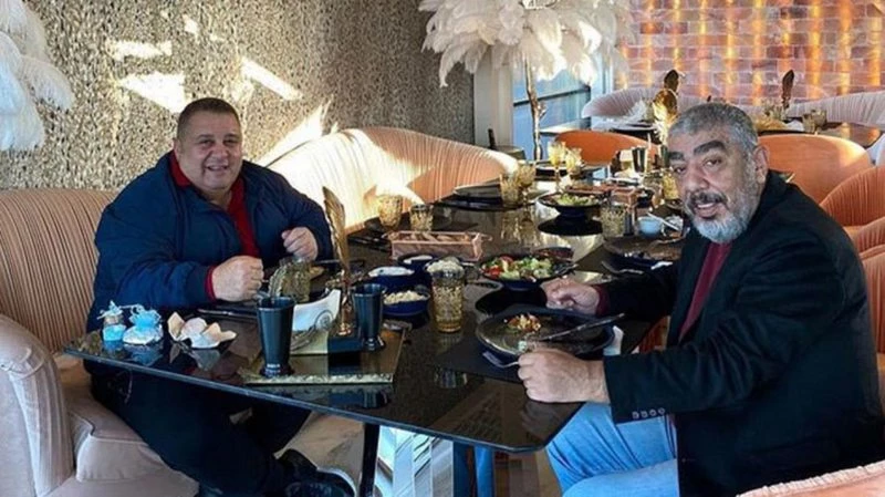 Sedat Peker`in iddialarının odağındaki isim Halil Falyalı`nın Haluk Kırcı`yla fotoğrafları ortaya çıktı