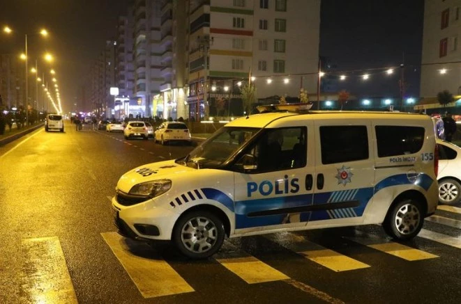 ŞEHİR MAGANDALARI DEHŞET SAÇTI