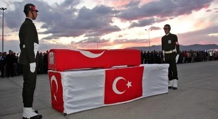 Şehit asker memleketine uğurlandı