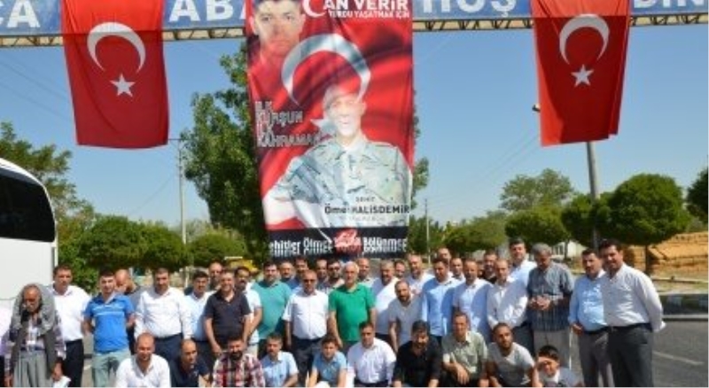 Şehit Ömer Halisdemir?in ailesine taziye ziyareti