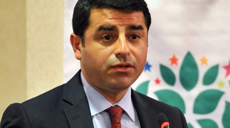 Selahattin Demirtaş kimdir? Aslen nereli ve kaç yaşındadır?