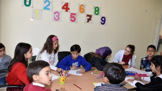 Semt Konakları Özel Eğitim Gerektiren Çocukları Ağırlıyor