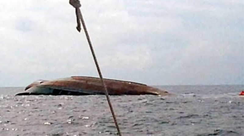 Sicilya'da Türk gemisi battı