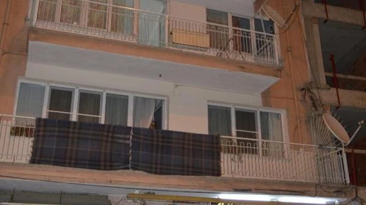 Sigara içmek için çıktığı balkondan düştü