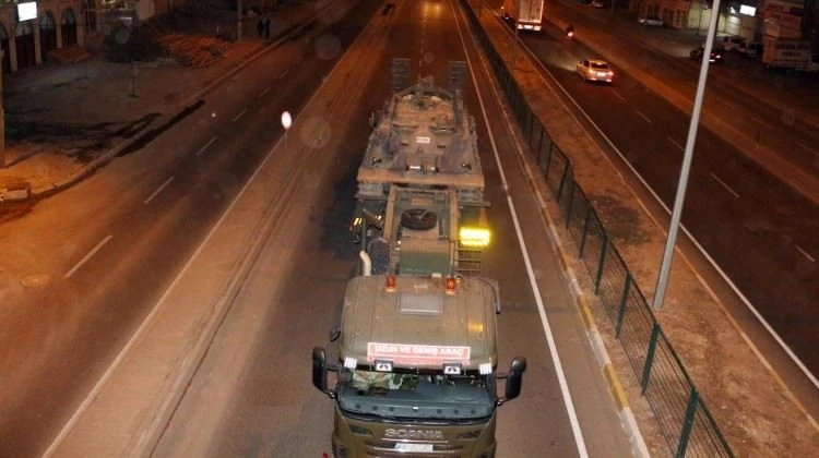 Sınıra ikinci askeri sevkiyat başlıyor!