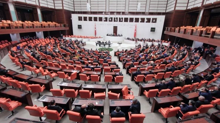 Siyasi Partiler Kanunu değişiyor