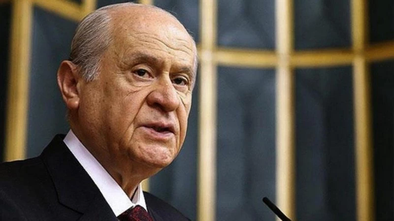 Son Dakika! AK Parti`den Bahçeli`nin 100 maddelik yeni anayasa önerisiyle ilgili ilk açıklama: Memnuniyetle karşılıyoruz