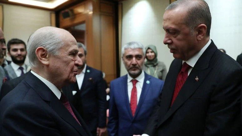 Son dakika: Bahçeli`den yeni kabine ile ilgili ilk yorum!