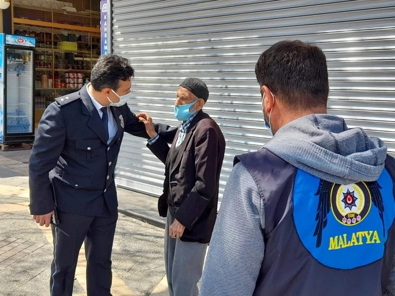 Son dakika haber... Hastalığı kısıtlamayı unutturdu, evine polis bıraktı
