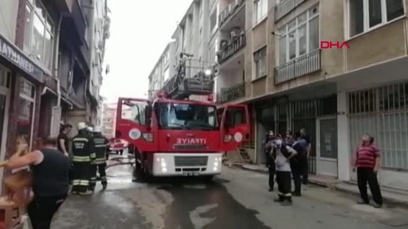 Son dakika haberleri! TEKİRDAĞ ÇORLU`DA İKİNCİ EL EŞYA DEPOSUNDA YANGIN