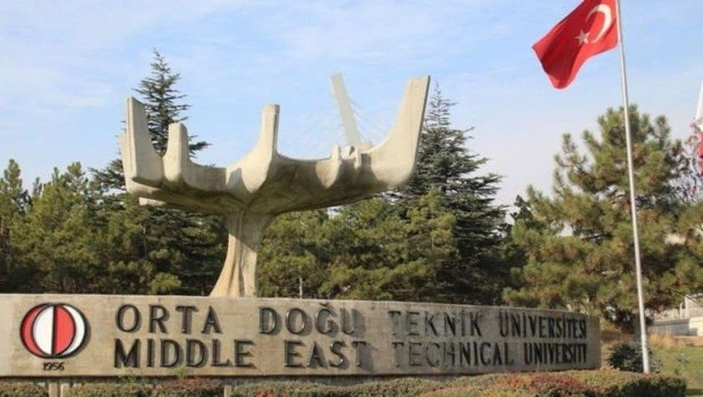 Son dakika: ODTÜ`den flaş pankart açıklaması