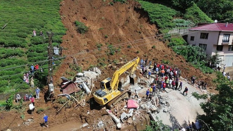 Son Dakika: Rize`de sele maruz kalan alanlar afet bölgesi ilan edilecek