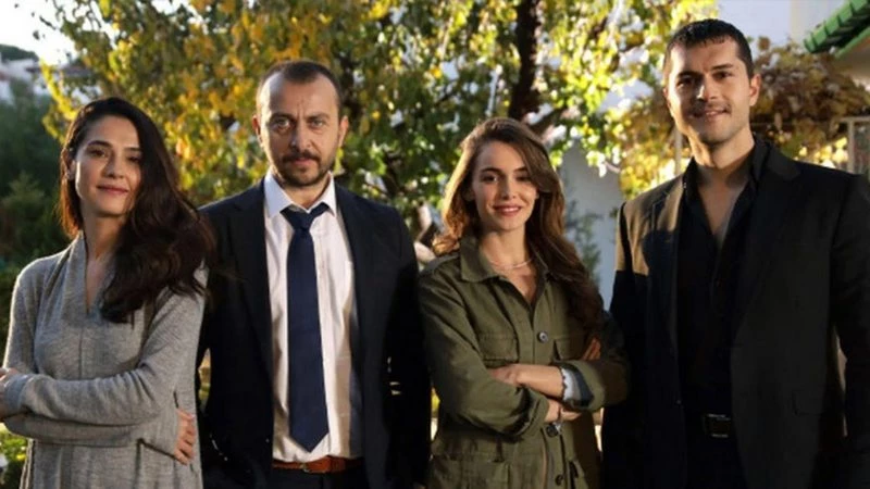 Son Yaz 16. bölüm fragmanı yayınlandı mı? FOX TV Son Yaz 15. bölüm izle, son (15) bölüm full izle!