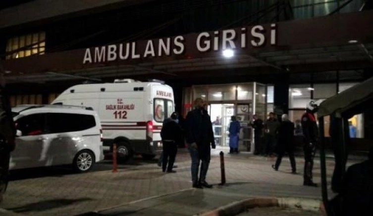 SURİYE`DE PATLAMA 3 POLİS YALARANDI