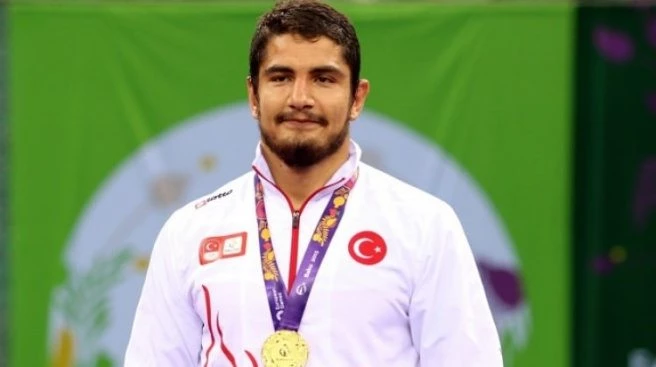 Taha Akgül zirvedeki yerini korudu