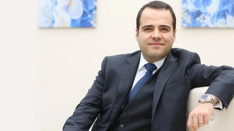 Takipçisi `Naçizane hatırlatma` dedi, Prof. Demirtaş`ın `Atatürk` cevabı sosyal medyada yeniden olay oldu