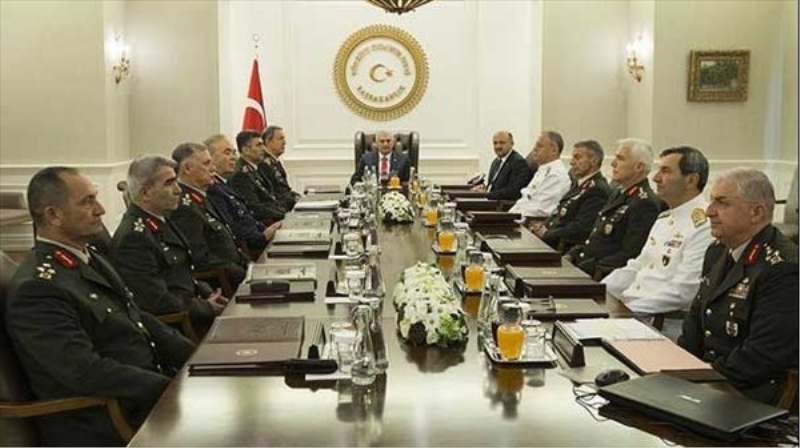 Tarihin en kritik YAŞ toplantısı başladı!