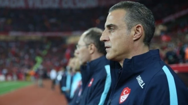 Tayfur Havutçu`dan Arda Turan yorumu