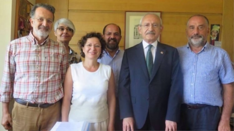 Terör sevici akademisyenlere CHP desteği