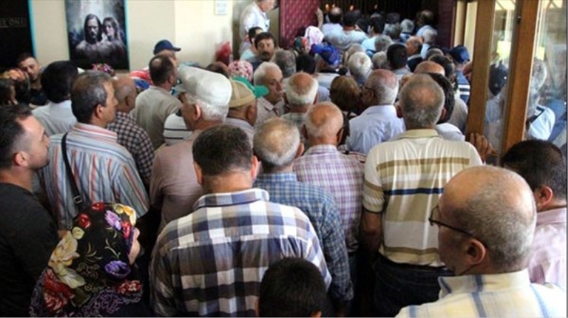 TOKİ?nin kura çekilişine yoğun ilgi!