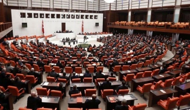 TOOB VE TESK KANUNU KABÜL EDİLDİ