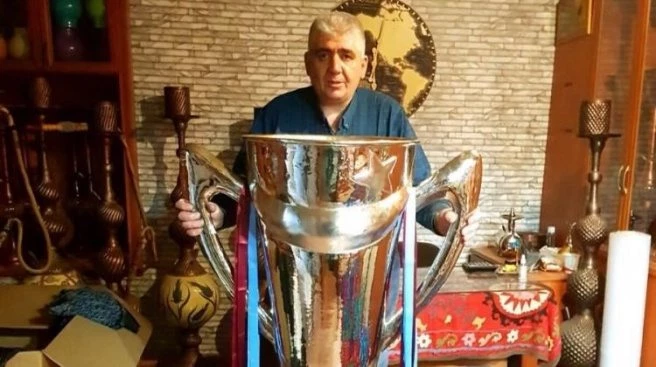 Trabzon`a 2010-11 şampiyonluk kupası!
