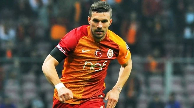 Transferi duyurdu! İşte Podolski`nin yeni takımı