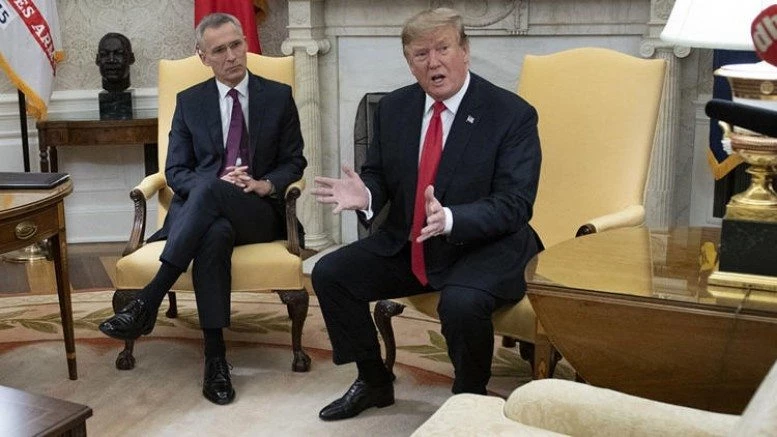 TRUMP NATO GENEL SEKRETERİ İLE GÖRÜŞTÜ