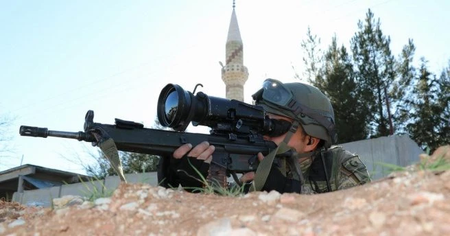 Tunceli`de çatışma: Çok sayıda mühimmat ele geçirildi