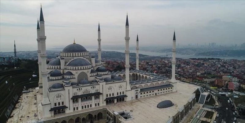 TÜRKİYE`NİN EN BÜYÜK CAMİİ`Sİ YARIN RESMEN AÇILIYOR