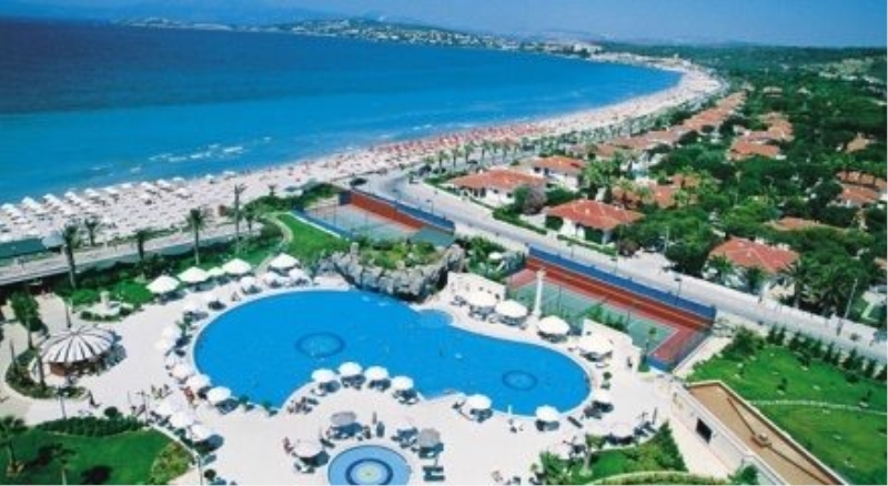 Türkiye?nin en ünlü tatil merkezine havaalanı müjdesi