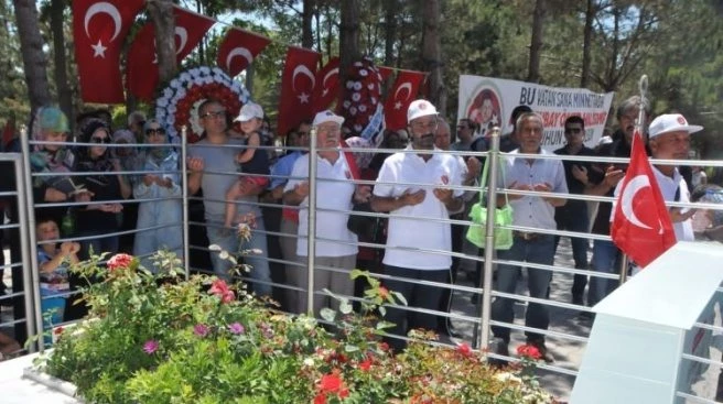 Türkiye`nin her yerinden on binler oraya koştu