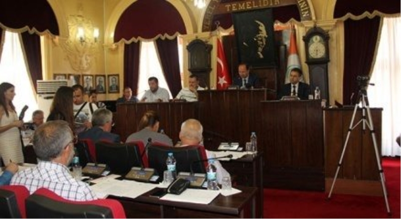 Ulaşım zammı meclisten geçti