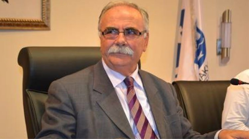 Ülgür Gökhan kimdir? Aslen nereli ve kaç yaşındadır?