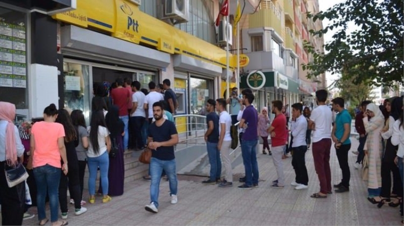 Üniversite öğrencileri E-Devlet mağduru!