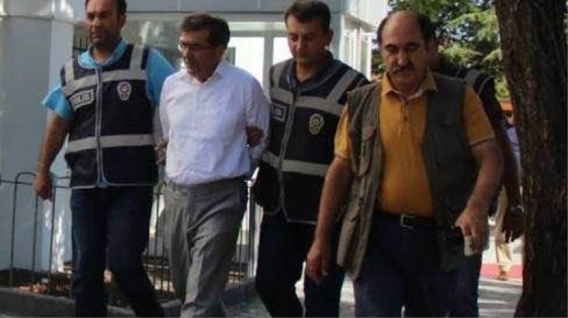 Ünlü iş adamı tutuklandı!
