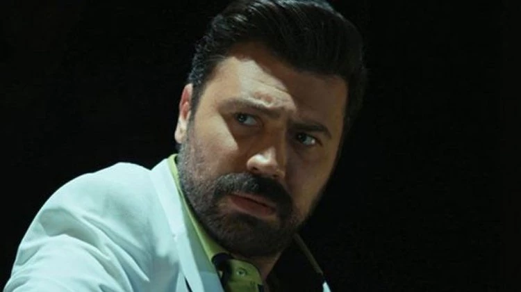 Ünlü oyuncu Bülent Emrah Parlakın acı günü