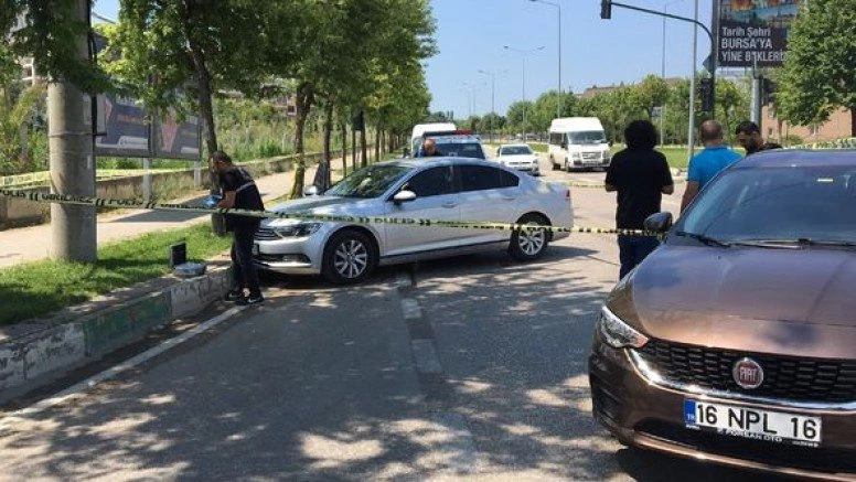 ÜNLÜ TATLICI BAŞINDAN VURULDU