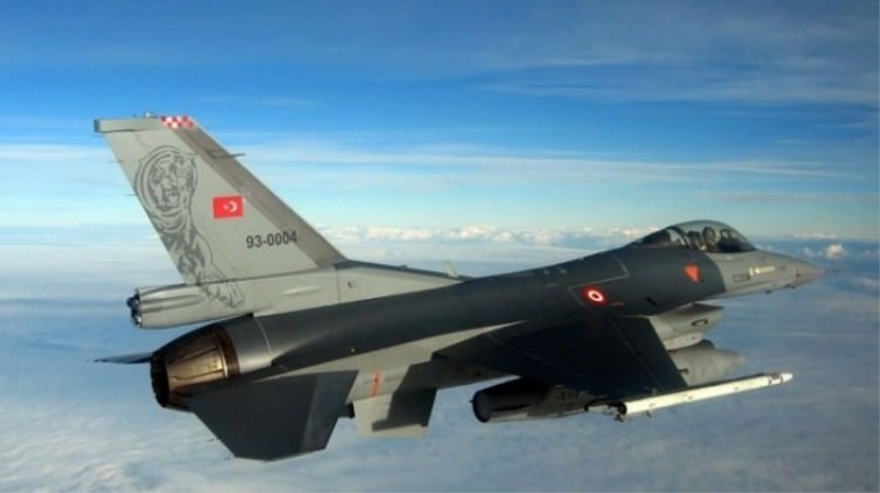 Üs bölgesine sızmaya çalışan teröristler öldürüldü