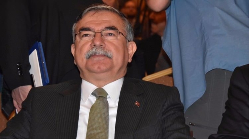 Üstüne basa basa söyledi: Kesinlikle doğru değil!